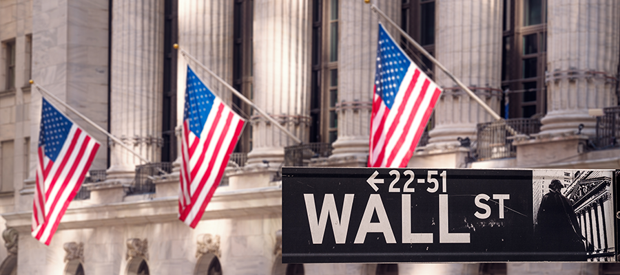 hedge-funds-thriving-despite-slowing-global-economy